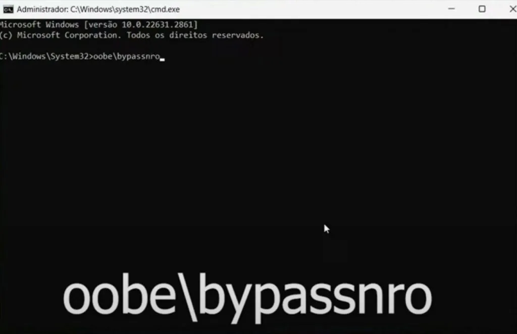 Shift F10 prompt comando OOBE BYPASSNRO Windows 11